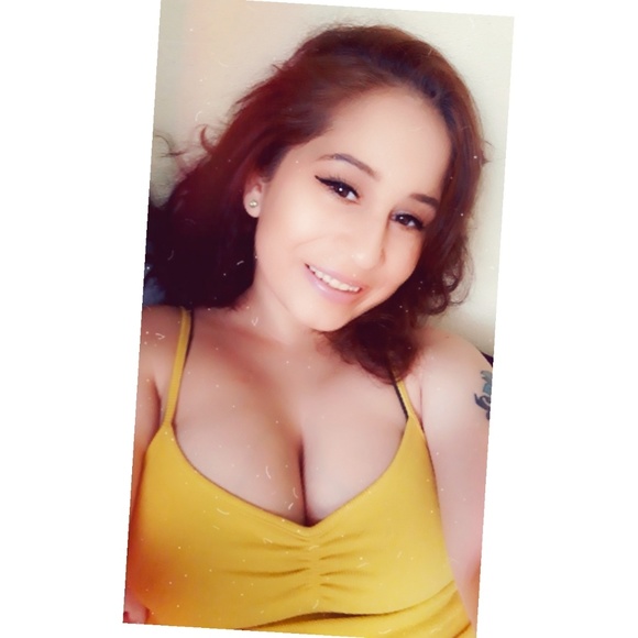 Meet your Posher, Elena - Picture 1 of 1